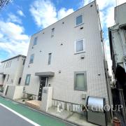 クレスト三軒茶屋