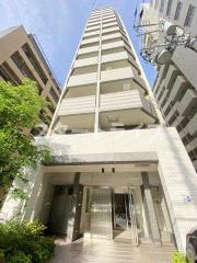 地下鉄御堂筋線新大阪駅まで徒歩4分
