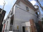 近鉄大阪線大和高田駅まで徒歩10分