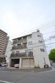 広島電鉄本線小網町駅まで徒歩3分