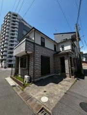 川口市本町三丁目貸家