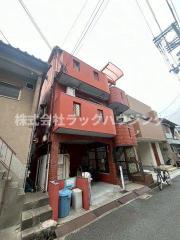 ＪＲ片町線忍ケ丘駅まで徒歩16分