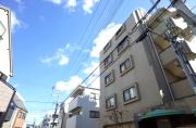 アヴァンセ岡本