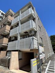 ブルーライン仲町台駅まで徒歩4分