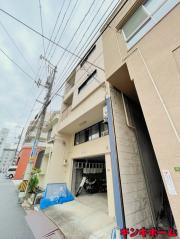 広島電鉄皆実線南区役所前駅まで徒歩7分