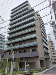 プレール・ドゥーク川口並木