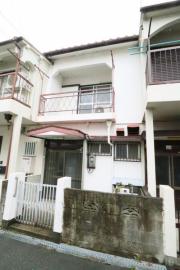 川西市絹延町連棟貸家