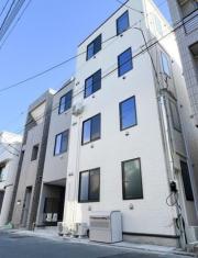 東京メトロ日比谷線北千住駅まで徒歩6分