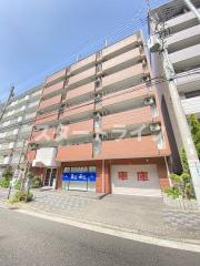 地下鉄御堂筋線新大阪駅まで徒歩10分