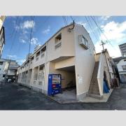 西鉄天神大牟田線西鉄平尾駅まで徒歩12分