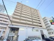 広島電鉄宇品線市役所前駅まで徒歩4分