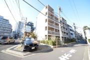 ＪＲ中央線武蔵境駅まで徒歩2分