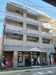 地下鉄七隈線薬院大通駅まで徒歩4分