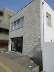 西鹿加茂町ビル2F