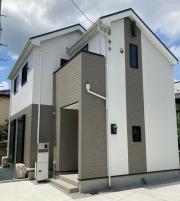 ＪＲ中央線八王子駅までバス約20分 徒歩6分