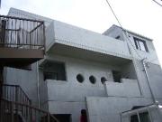 G HOUSE