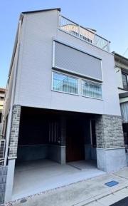 東急田園都市線三軒茶屋駅まで徒歩11分