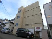 地下鉄東西線新さっぽろ駅まで徒歩11分
