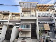 豊南町西3丁目貸家