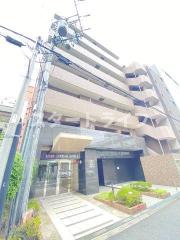 地下鉄御堂筋線新大阪駅まで徒歩4分