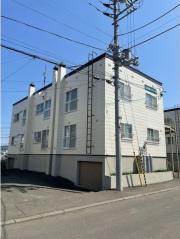 ＪＲ函館本線手稲駅までバス約8分 徒歩1分