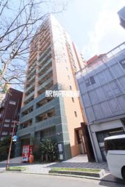 地下鉄空港線天神駅まで徒歩5分