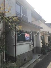 横沼町貸家