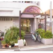 西鉄天神大牟田線西鉄福岡（天神）駅まで徒歩7分
