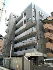 ＪＲ鹿児島本線博多駅まで徒歩15分