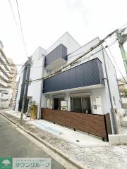 東京メトロ丸ノ内線新中野駅まで徒歩7分