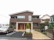 小田急小田原線鶴川駅まで徒歩14分