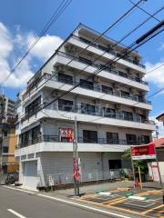 小田急江ノ島線鶴間駅まで徒歩4分