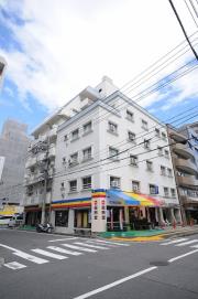 第一田万里ビル
