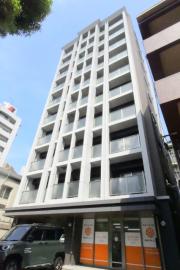 Bergamotto片野駅前
