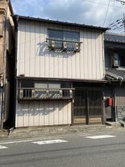 六軒町1丁目戸建て