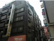 都営新宿線新宿三丁目駅まで徒歩2分