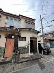 京都市伏見区石田大山町 テラスハウス