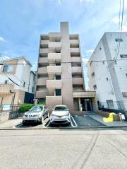 地下鉄名城線平安通駅まで徒歩5分