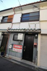 東中浜9丁目7-9貸家