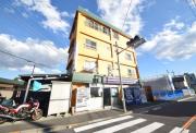 京王線つつじヶ丘駅まで徒歩30分
