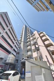 地下鉄七隈線櫛田神社前駅まで徒歩8分
