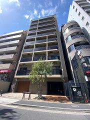 AZABU PARKHAUS