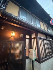 西七条南中野町貸家