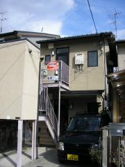 寺戸町二枚田13-81貸家