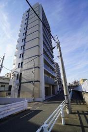 ＪＲ鹿児島本線博多駅まで徒歩8分