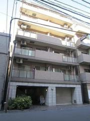 東京メトロ日比谷線小伝馬町駅まで徒歩4分