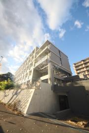 大阪モノレール彩都線公園東口駅まで徒歩10分