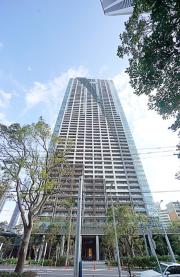 THE TOKYO TOWERS MID