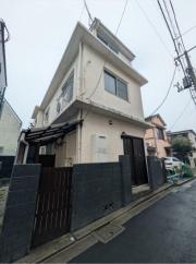 ＪＲ総武線（各駅停車）東中野駅まで徒歩10分