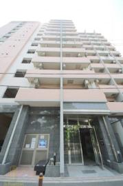地下鉄長堀鶴見緑地線ドーム前千代崎駅まで徒歩3分